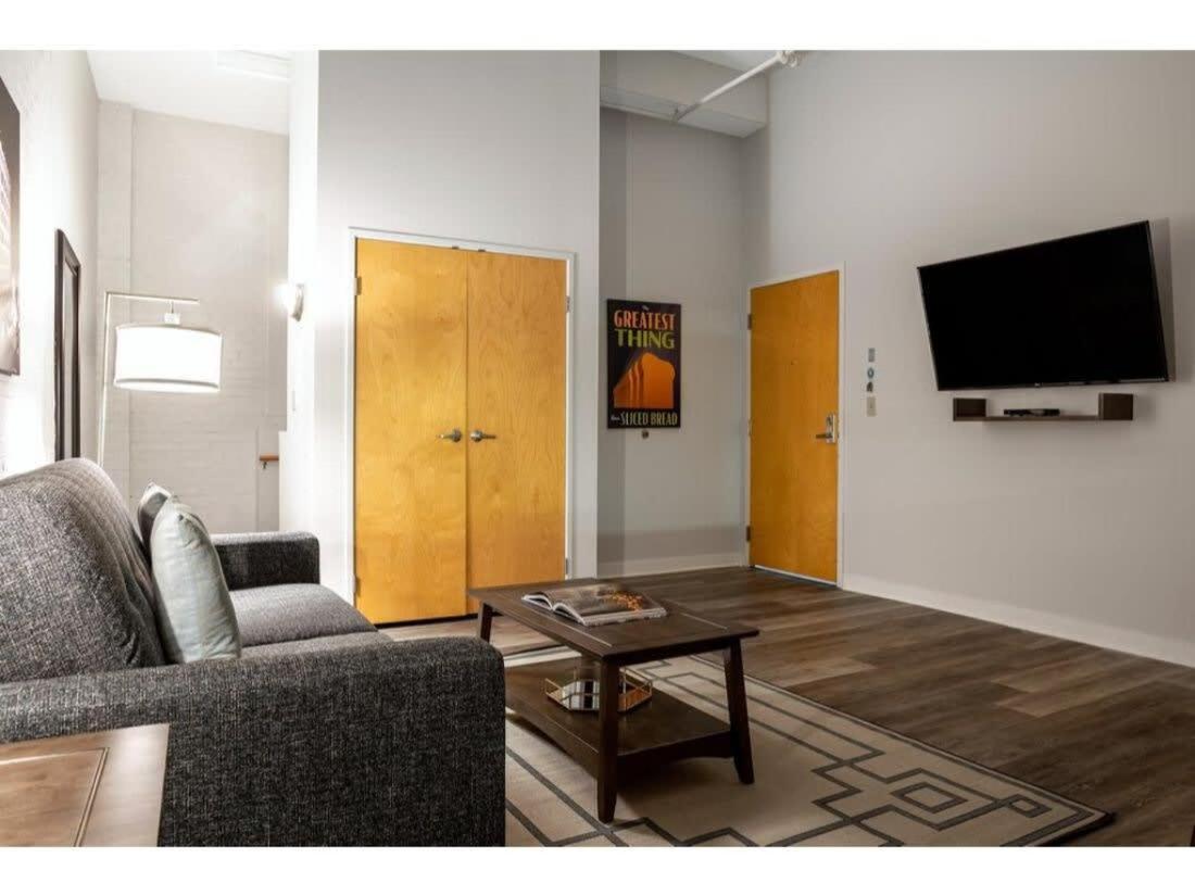 Beautiful 2Br 2Ba In The Block By Cozysuites Indianápolis Exterior foto